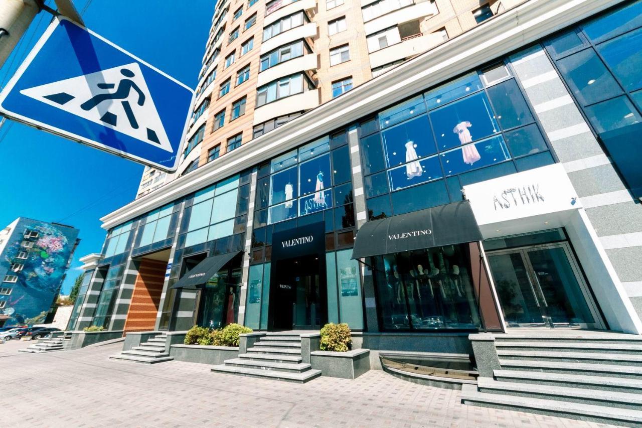Vip In A New Building Near Lesi Ukrainki 7A Apartment Kiev Luaran gambar