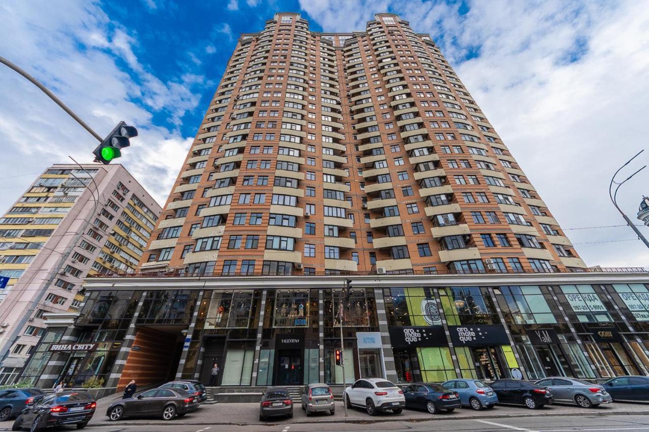 Vip In A New Building Near Lesi Ukrainki 7A Apartment Kiev Luaran gambar